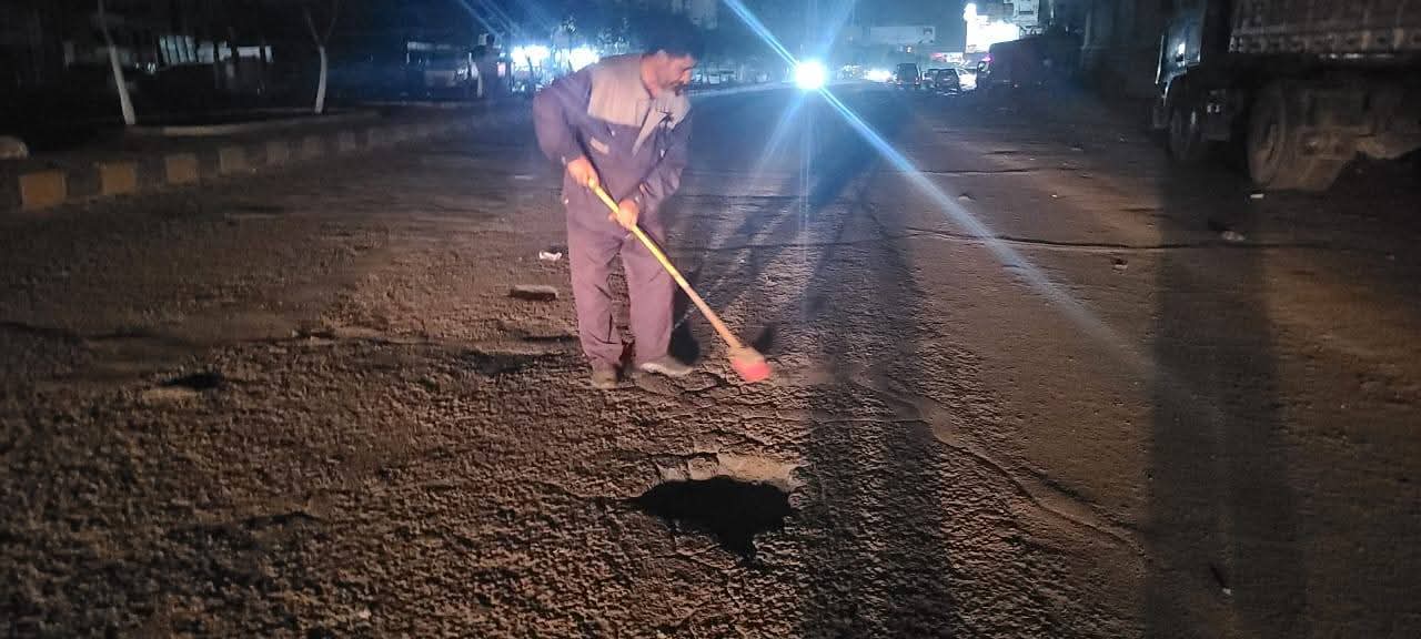 قد يراها البعض "مجرد حفرة".. ونراها نحن "سلامة أرواح"