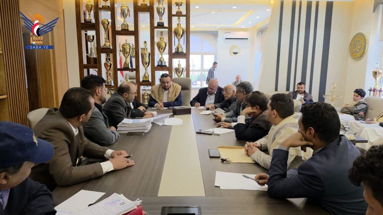 مليار و400 مليون قيمة مشاريع خدمية أقر تنفيذها بأمانة العاصمة صنعاء