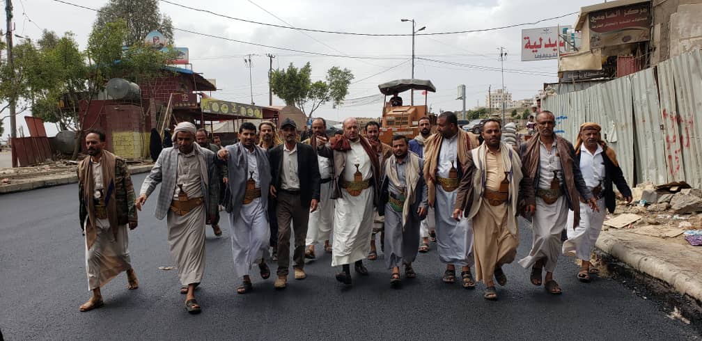 تفقد سير العمل بمشروع ترميم وتأهيل شارع الثلاثين في معين بالأمانة